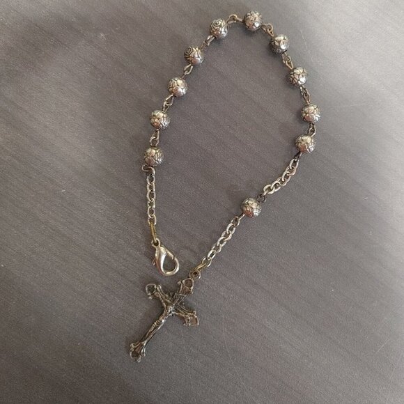 Bracelet Rosary with Silver Beads and Silver Cross - Picture 1 of 4